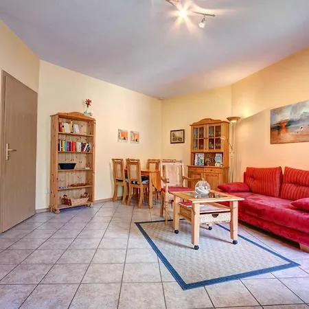 Ferienwohnung Margarete * زينوويتز